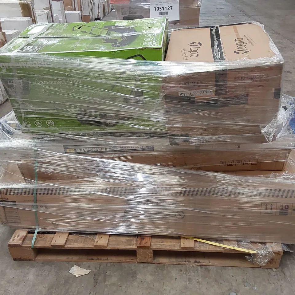 PALLET OF APPROXIMATELY 5 UNPROCESSED RAW RETURN HOUSEHOLD AND ELECTRICAL GOODS TO INCLUDE;