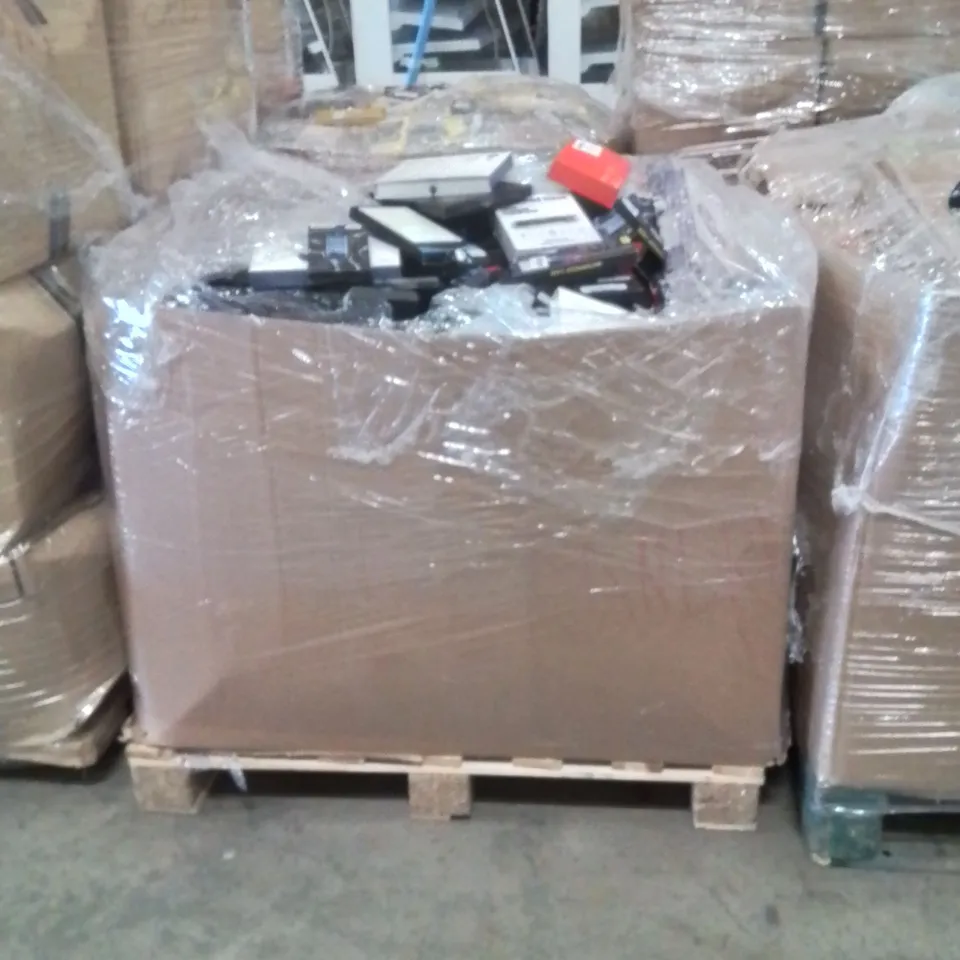PALLET TO CONTAIN A LARGE QUANTITY OF PHONE CASES AND SCREEN PROTECTORS
