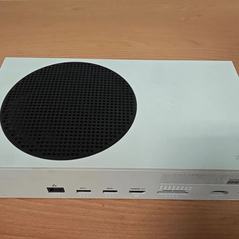 BOXED XBOX SERIES S 512GB DIGITAL EDITION CONSOLE WITH CONTROLLER 
