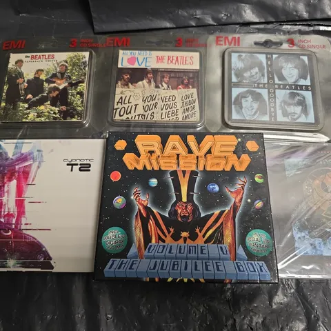 APPROXIMATELY 20 ASSORTED CD ALBUMS TO INCLUDE - THE BEATLES , T2 , ETC 