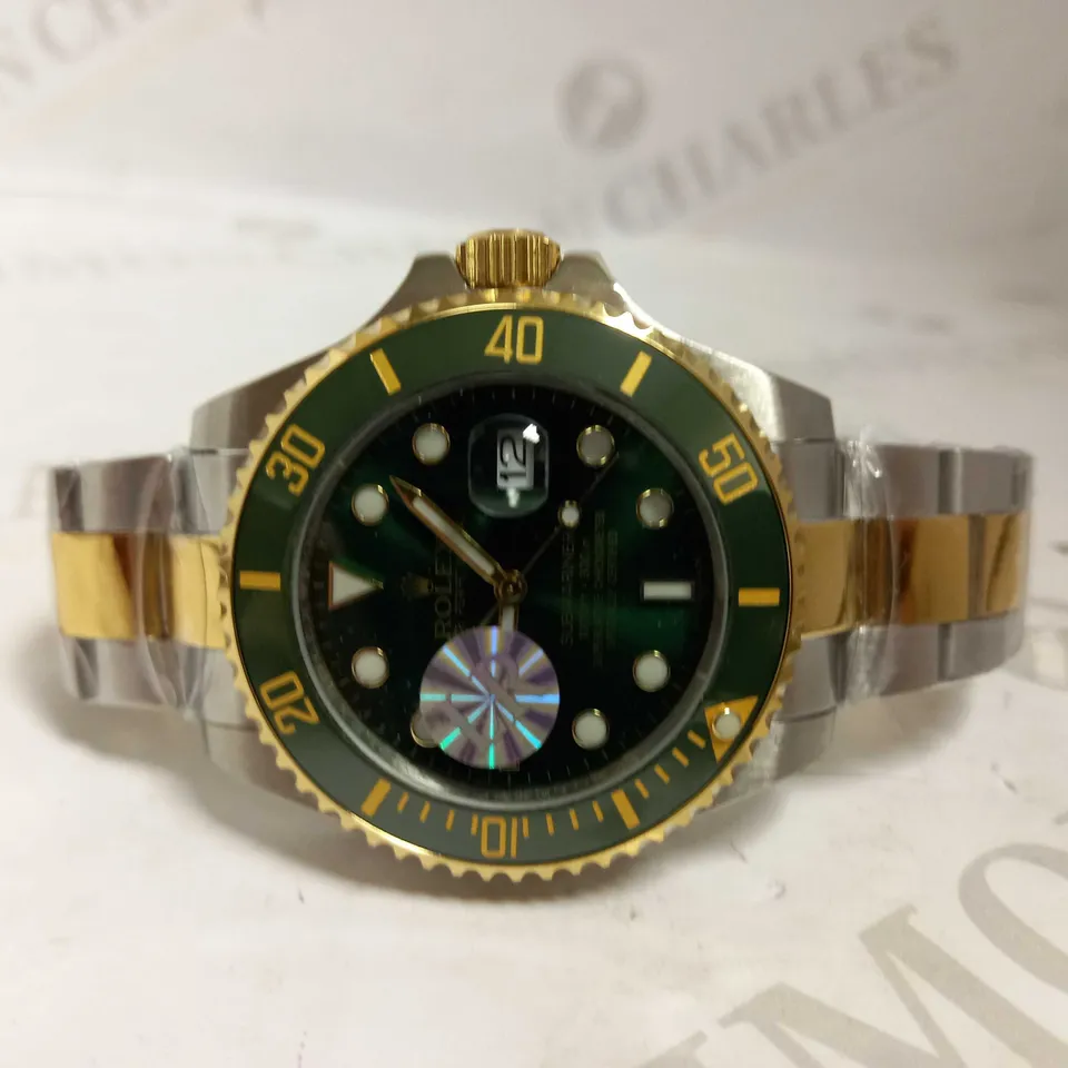 DESIGNER NOVELTY STYLE WATCH