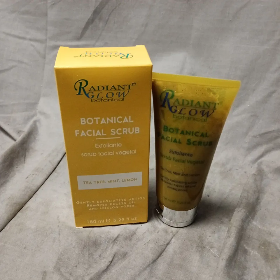 BOXED RADIANT GLOW BOTANICAL FACIAL SCRUB (150ML)