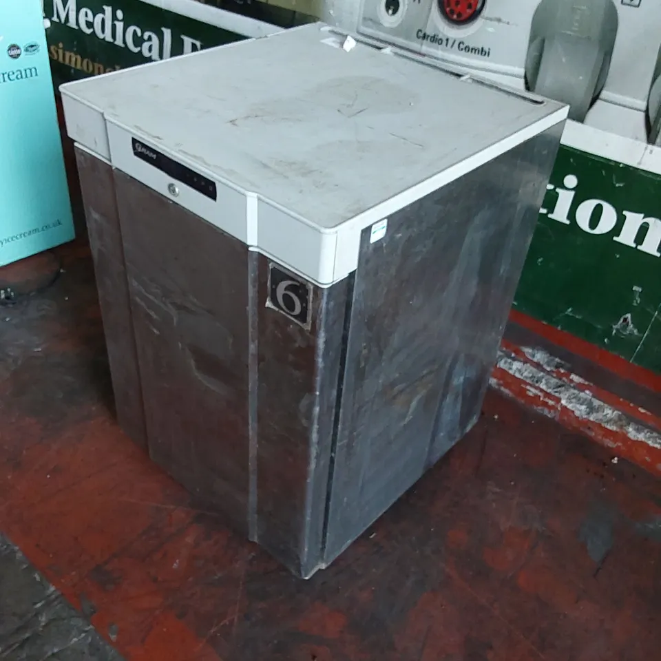 GRAM F-210-RG-JN UNDER COUNTER FREEZER 