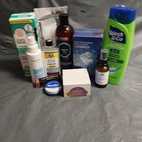 APPROXIMATELY 20 ASSORTED HEALTH & BEAUTY PRODUCTS TO INCLUDE KANZEN CLEANSING WATER, WITCH HAZEL, HASK ARGAN OIL SHAMPOO, ETC