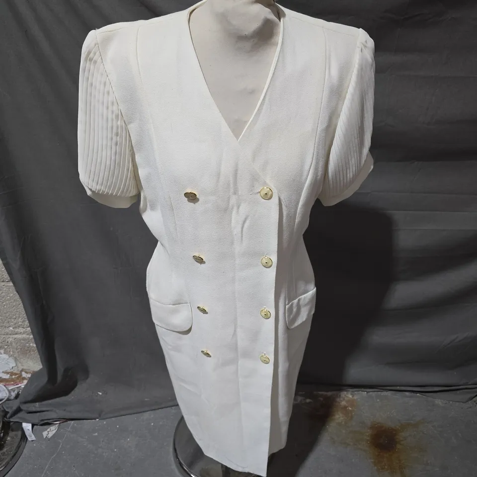 SIMON JEFFREY COLLECTION WHITE DOUBLE-BREASTED COAT DRESS, UK 10 (EU 38)