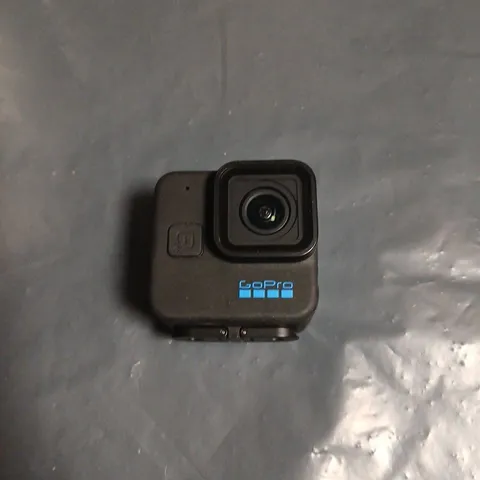 GOPRO 11 MINI ACTION CAMERA BLACK 