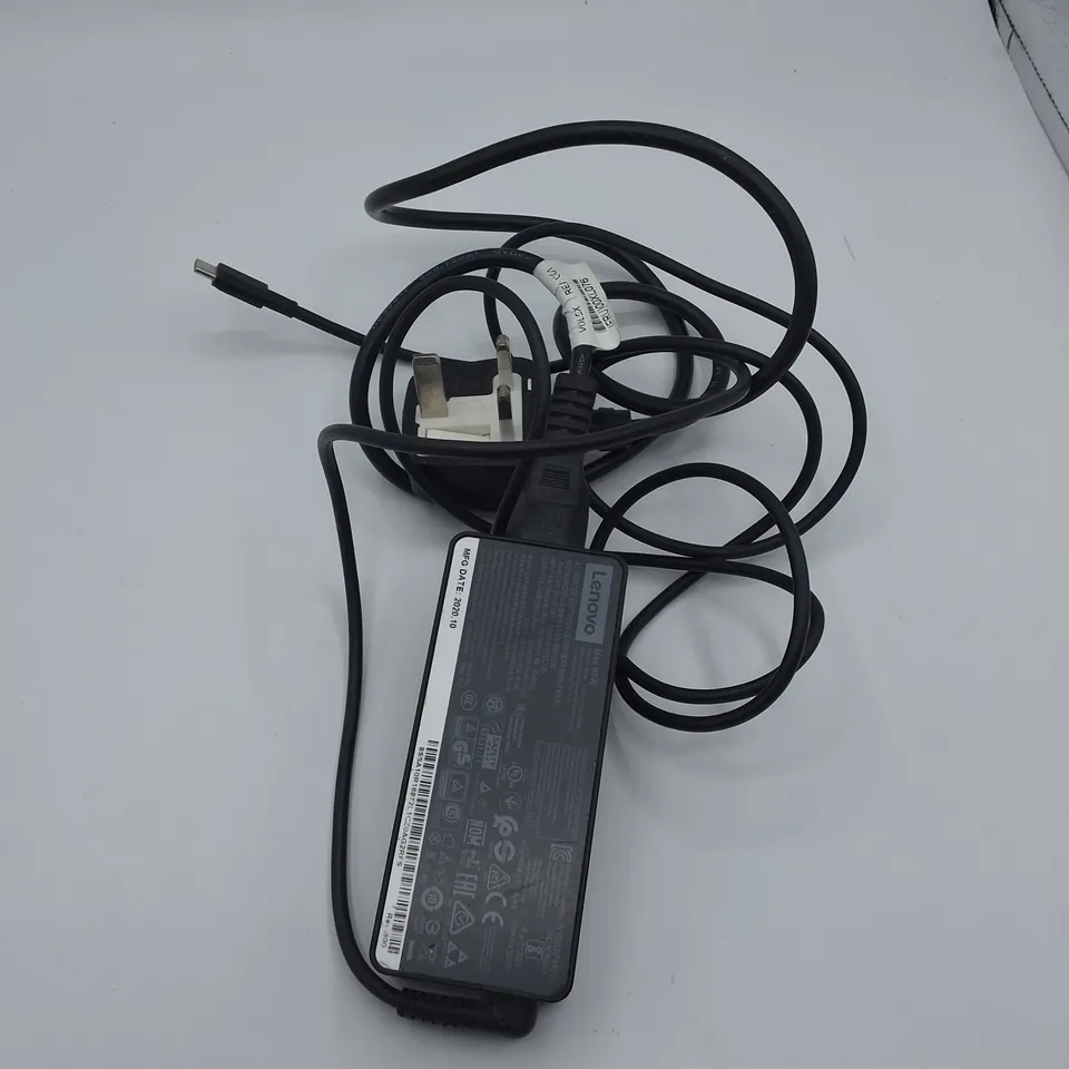 LENOVO THINKPAD P14S GEN 2 LAPTOP IN BLACK