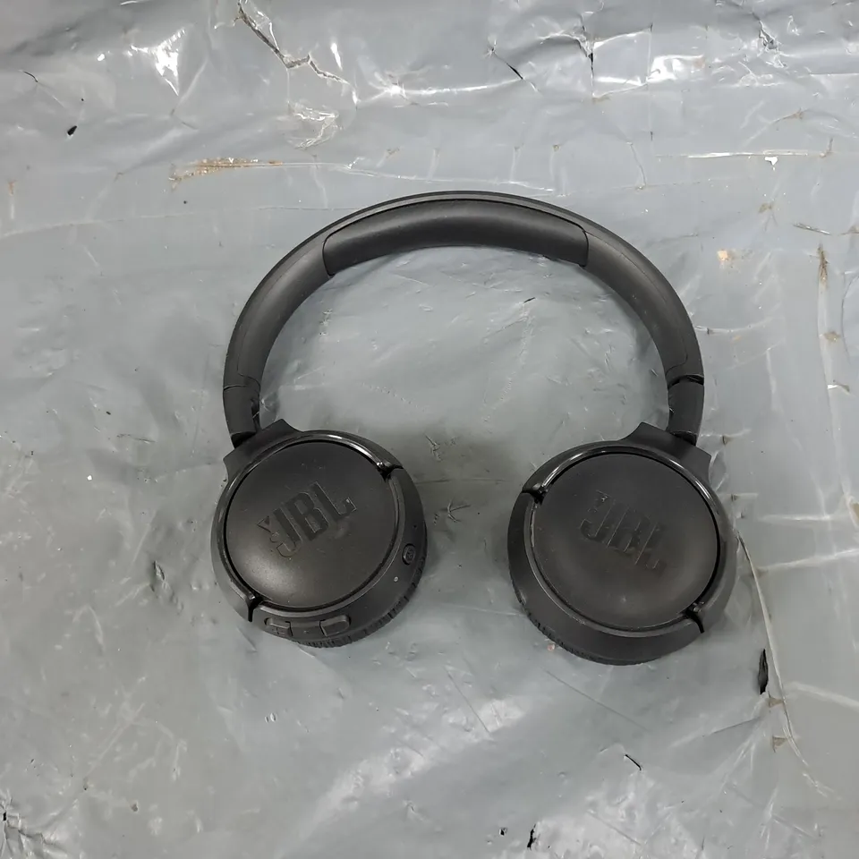 JBL BLACK HEADPHONES - UNBOXED 