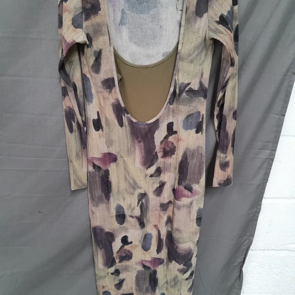 ZARA LADIES MAXI DRESS GREEN CAMO SIZE L
