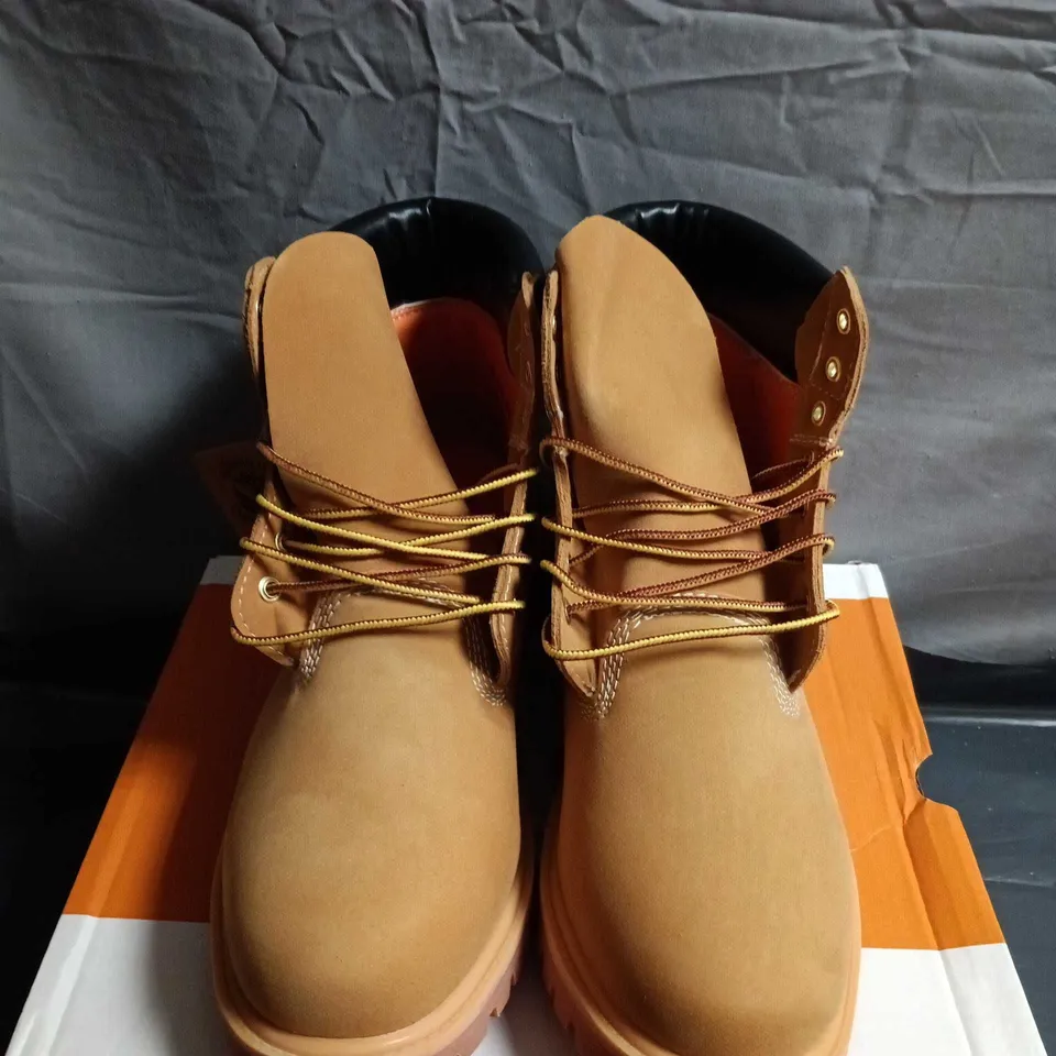 BOXED PAIR OF TIMBERLAND TAN NUBUCK HIKING BOOTS WITH LUG SOLE – UK SIZE 11