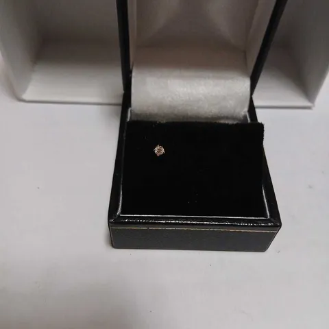 0.10CT DIAMOND ROUND BRILLIANT CUT STUD EARRING 9CT GOLD 