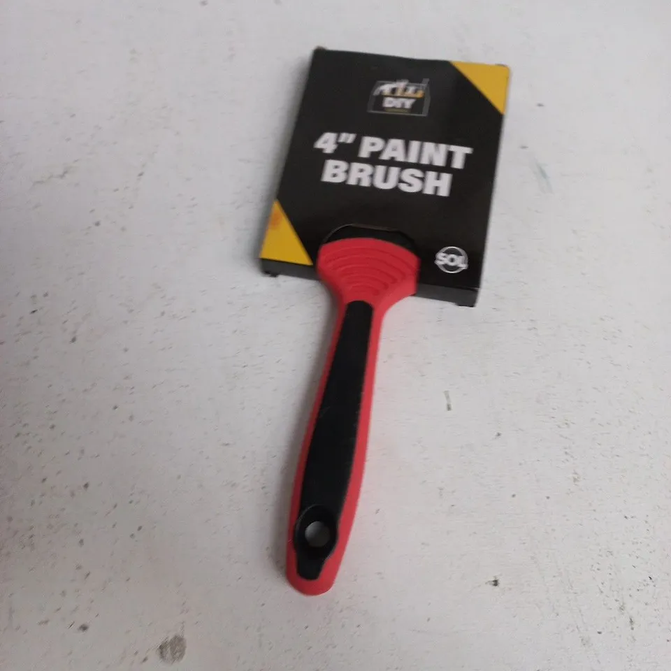 TOTE OF APPROXIMATELY 12 ASSORTED ITEMS TO INCLUDE: 4" PAINTBRUSH