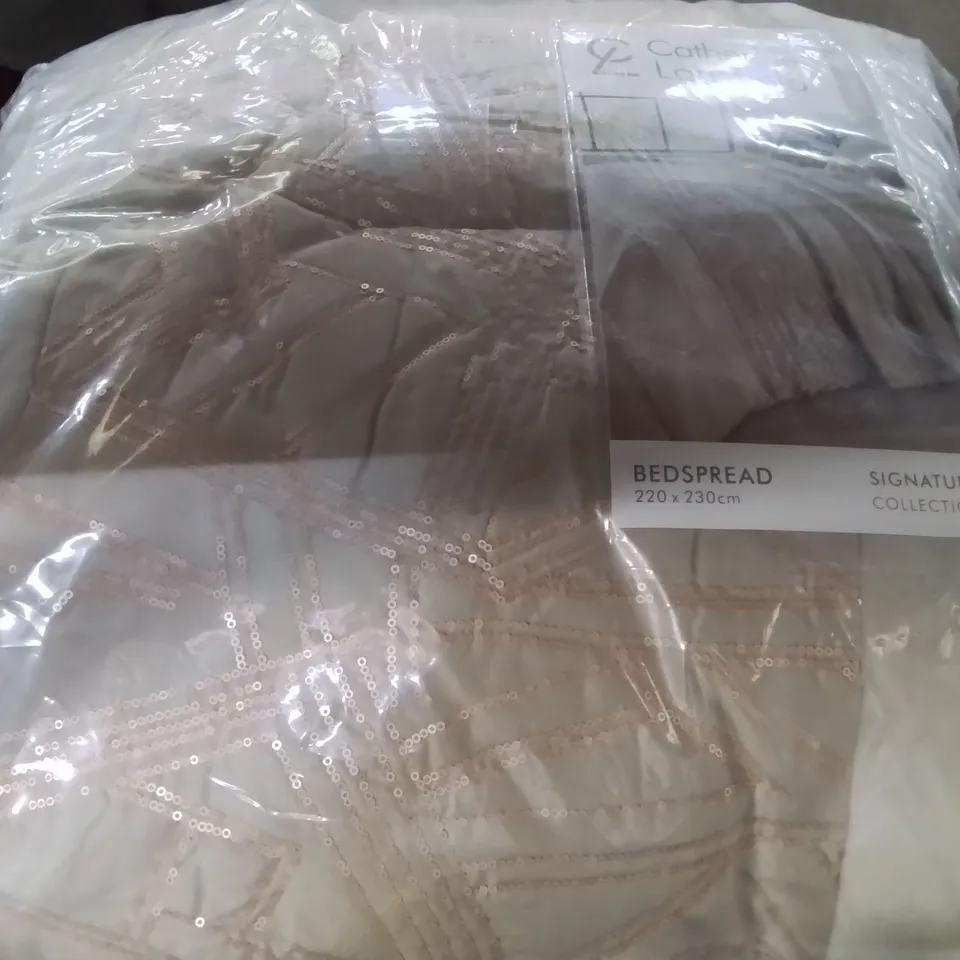 CATHERINE LANSFIELD BEDSPREAD 220CM X 230CM 