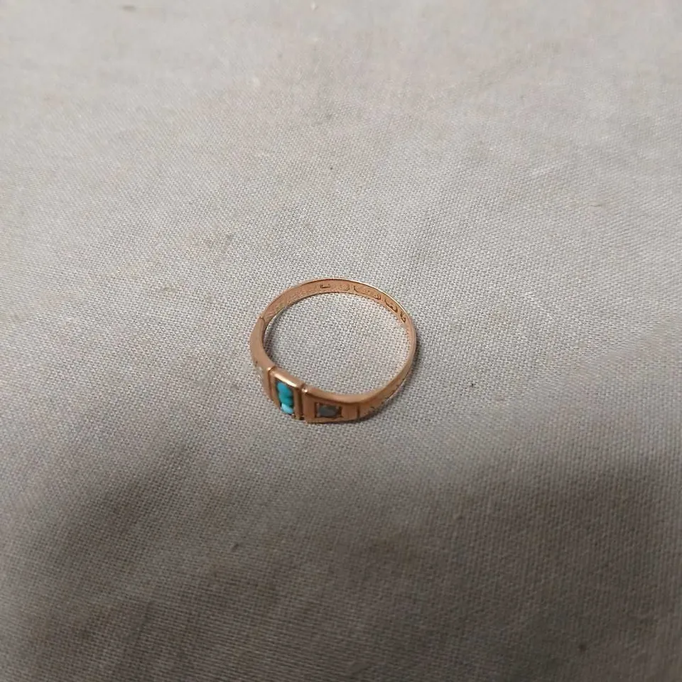 ROSE GOLD-TONE RING WITH TURQUOISE INLAYS 