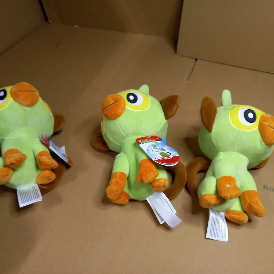 LOT OF APPROX 4 PLUSH POKEMON TOYS