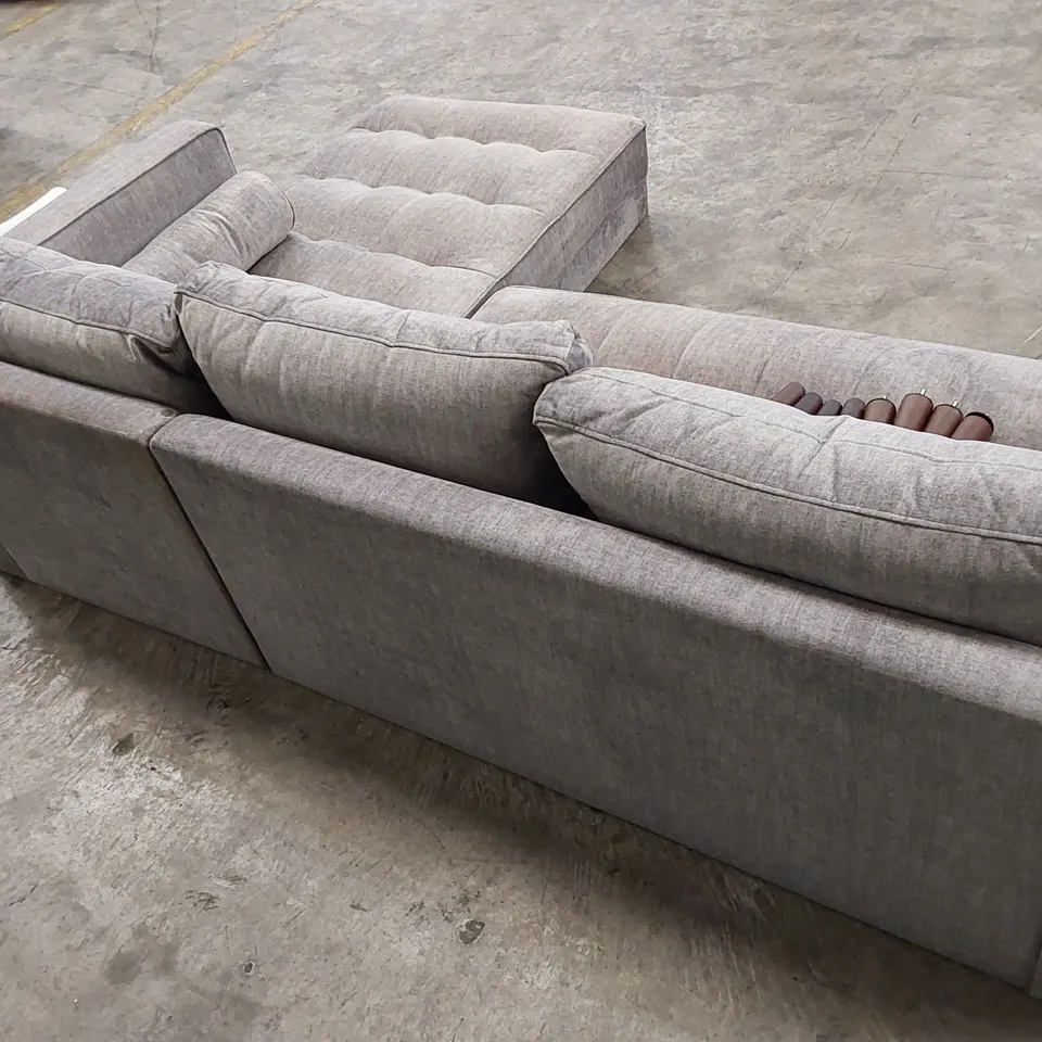 QUALITY DESIGNER FABRIC UPHOLSTERED CHAISE SOFA - GREY