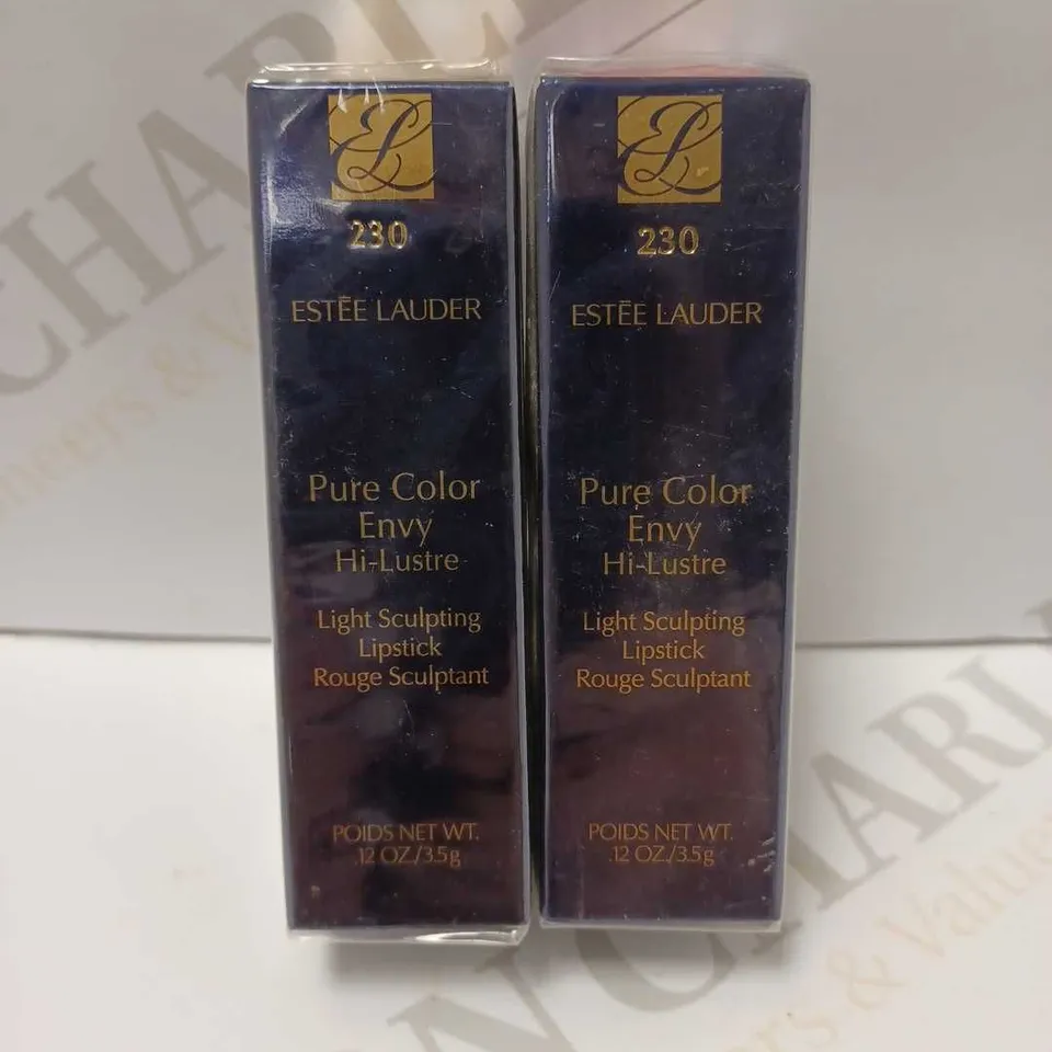 LOT OF 2 ESTEE LAUDER PURE COLOUR ENVY LIPSTICKS - #230 PRETTY SHOCKING 