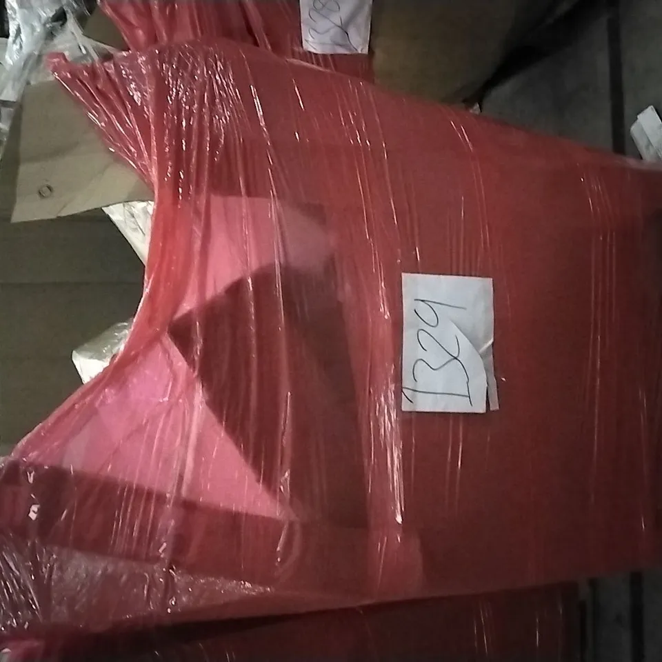 PALLET OF ASSORTED ITEMS INCLUDING WOLFWISE POPUP TENT, EXPANDABLE SHELVES WARDROBE, TURNOUT RUG NO NECK COVER