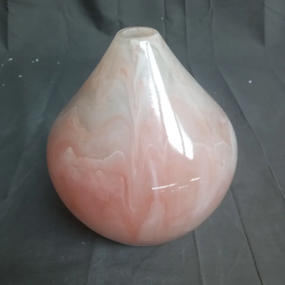 MADE BY ZEN GEM AROMA DIFFUSER IN PINK