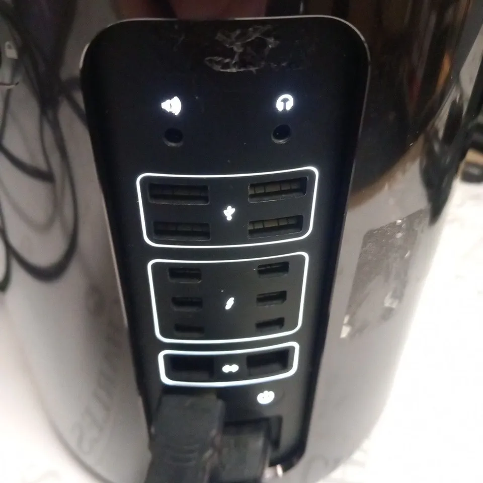 APPLE MAC PRO 6.1 A1481 DESKTOP COMPUTER