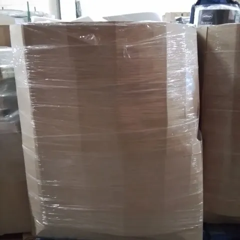 PALLET CONTAINING LARGE QUANTITY OF PILLOWS 