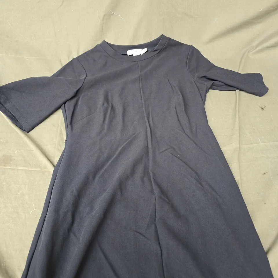 FINERY NAVY MAXI DRESS - 10