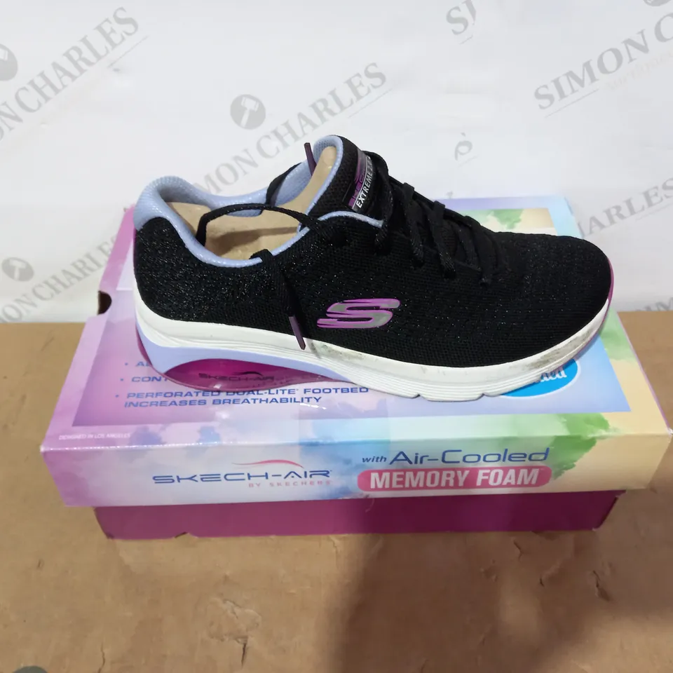 BOXED PAIR OF SKECHERS - SIZE 5