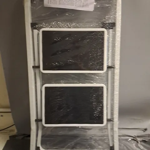 WHITE METAL 2-STEP STEP LADDERS