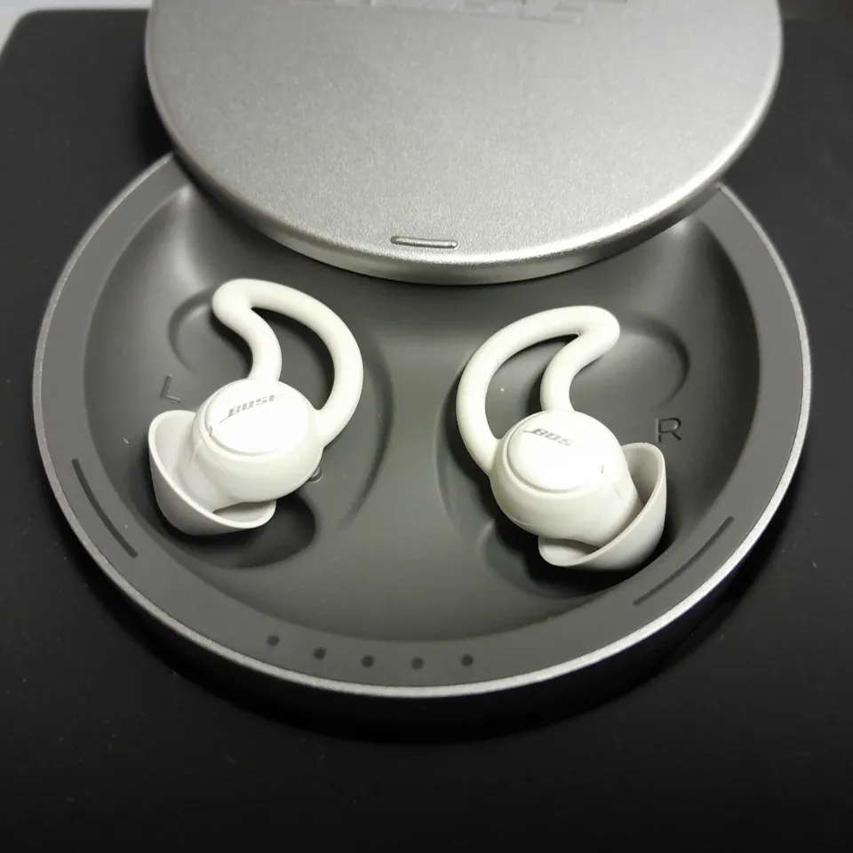 BOSE NOISE-MASKING SLEEPBUDS