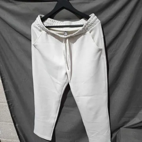 WHITE DRAWSTRING JOGGERS – 32 DEGREE HEAT – UK M