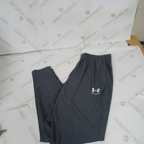MENS GREY UNDER ARMOUR TRACK PANTS SIZE LARGE