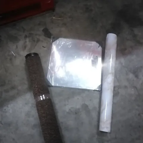 PALLET OF ASSORTED ITEMS TO INCLUDE; SMALL RUG, PROTECTIVE MIRROR FILM, MARBLE, EFFECT FILM 
