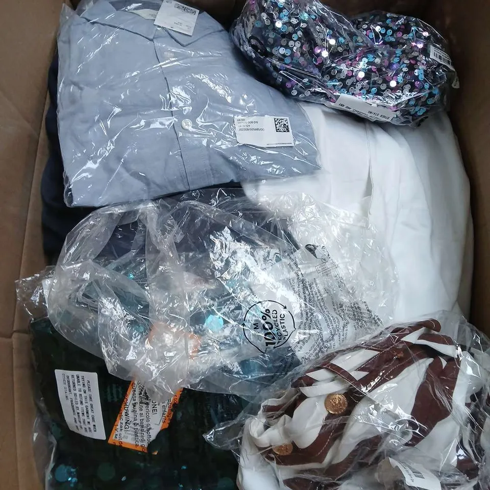 LARGE BOX OF ASSORTED CLOTHING ITEMS IN VARIOUS SIZES, STYLES AND COLOUR 