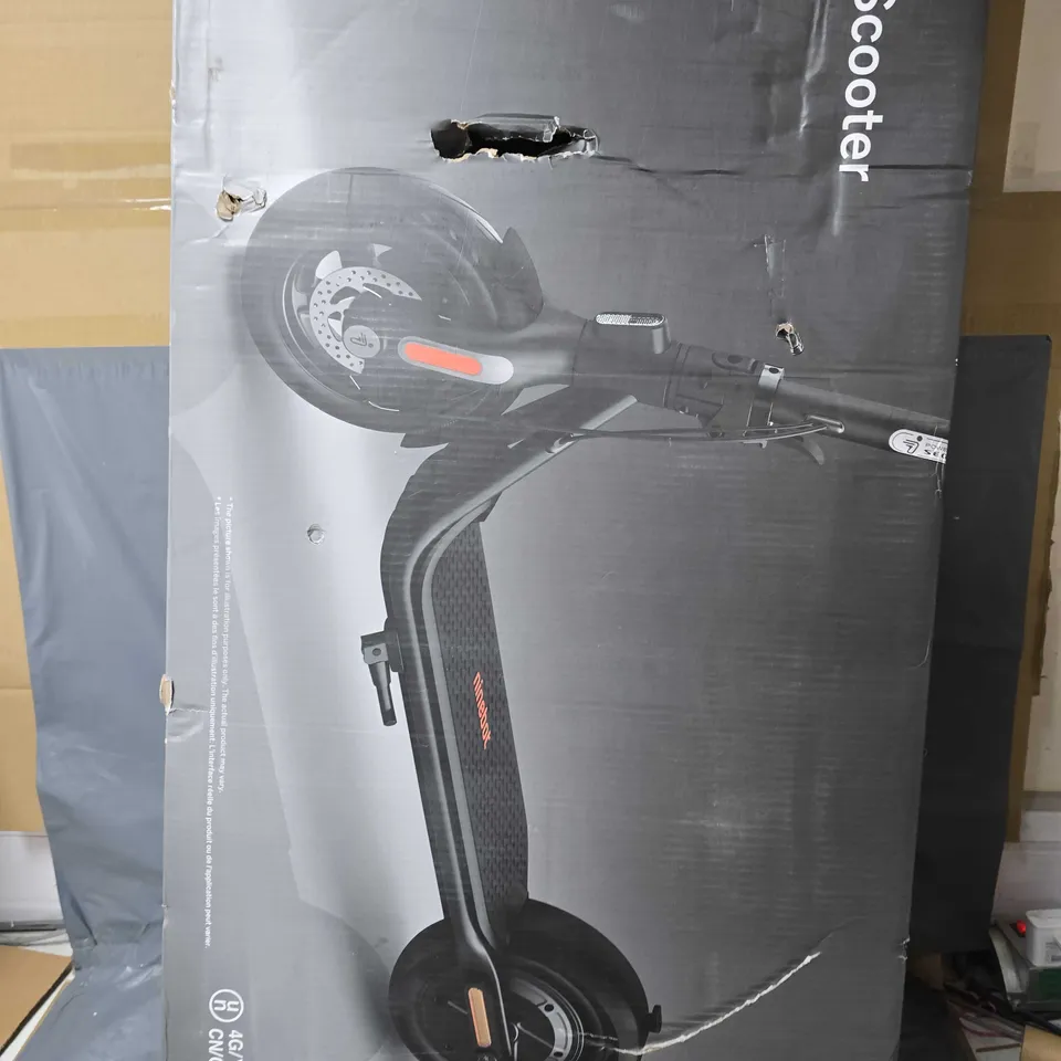 BOXED NINEBOT KICK SCOOTER - COLLECTION ONLY 