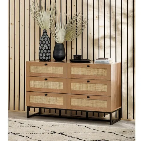 BOXED JULIAN BOWEN PADSTOW 6 DRAWER CHEST - OAK (1 BOX)