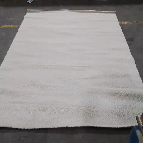 HOLDREN ABSTRACT AREA RUG 290X204CM