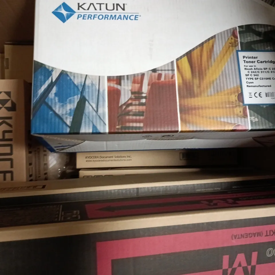 BOX OF APPROXIMATELY 10 ASSORTED PRINTER TONER CARTRIDGES - COLOURS MAY VARY - COLLECTION ONLY