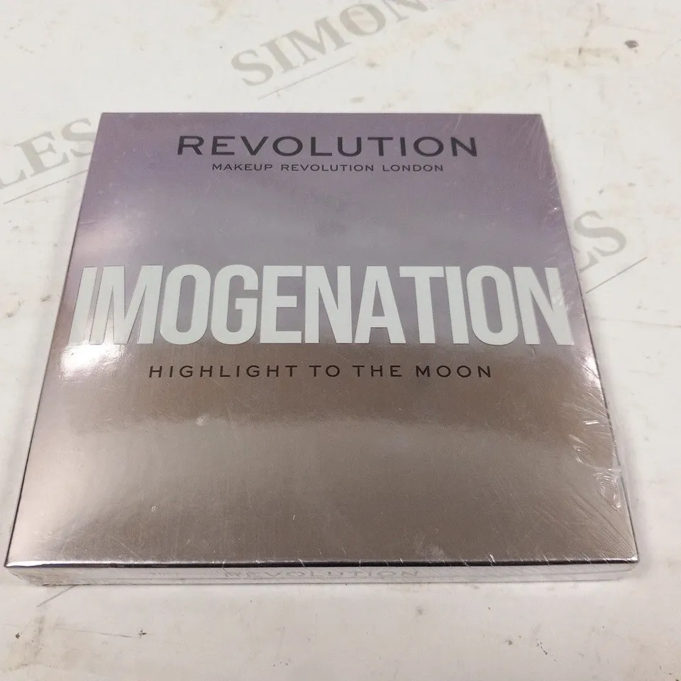 APPROXIMATELY 8 REVOLUTION MAKEUP REVOLUTION LONDON IMOGENATION HIGHLIGHT TO THE MOON