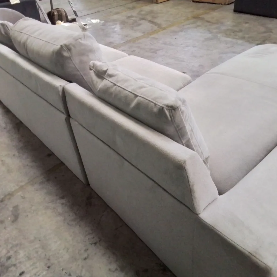 DESIGNER CHAISE SOFA LIGHT GREY FABRIC 