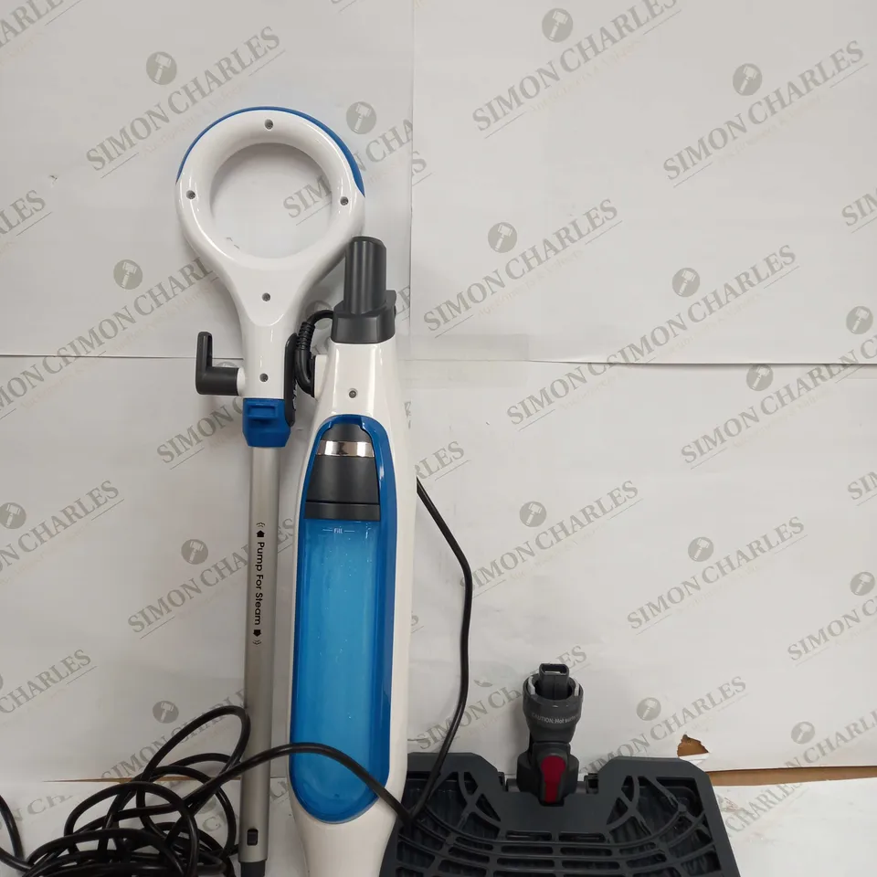SHARK KLIK AND FLIP STEAM MOP 