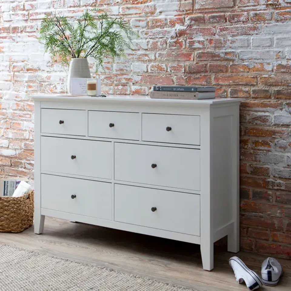BOXED LYNTON 7-DRAWER CHEST - WHITE (2 BOXES)