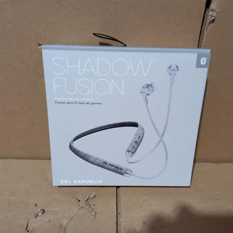 BOXED BRAND NEW SOL REPUBLIC SHADOW FUSION PREMIUM WIRELESS EARPHONES
