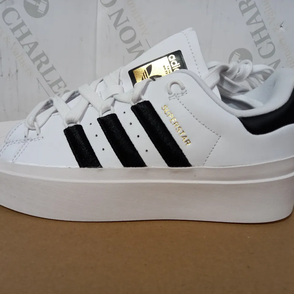BOXED PAIR OF ADIDAS SUPERSTAR TRAINERS (WHITE/BLACK), SIZE 5 UK