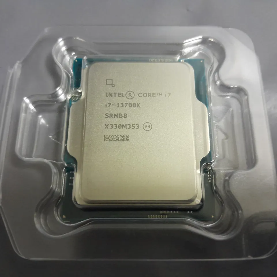 UNBOXED INTEL CORE I7-13700K SRMB8 X330M353 PROCESSOR