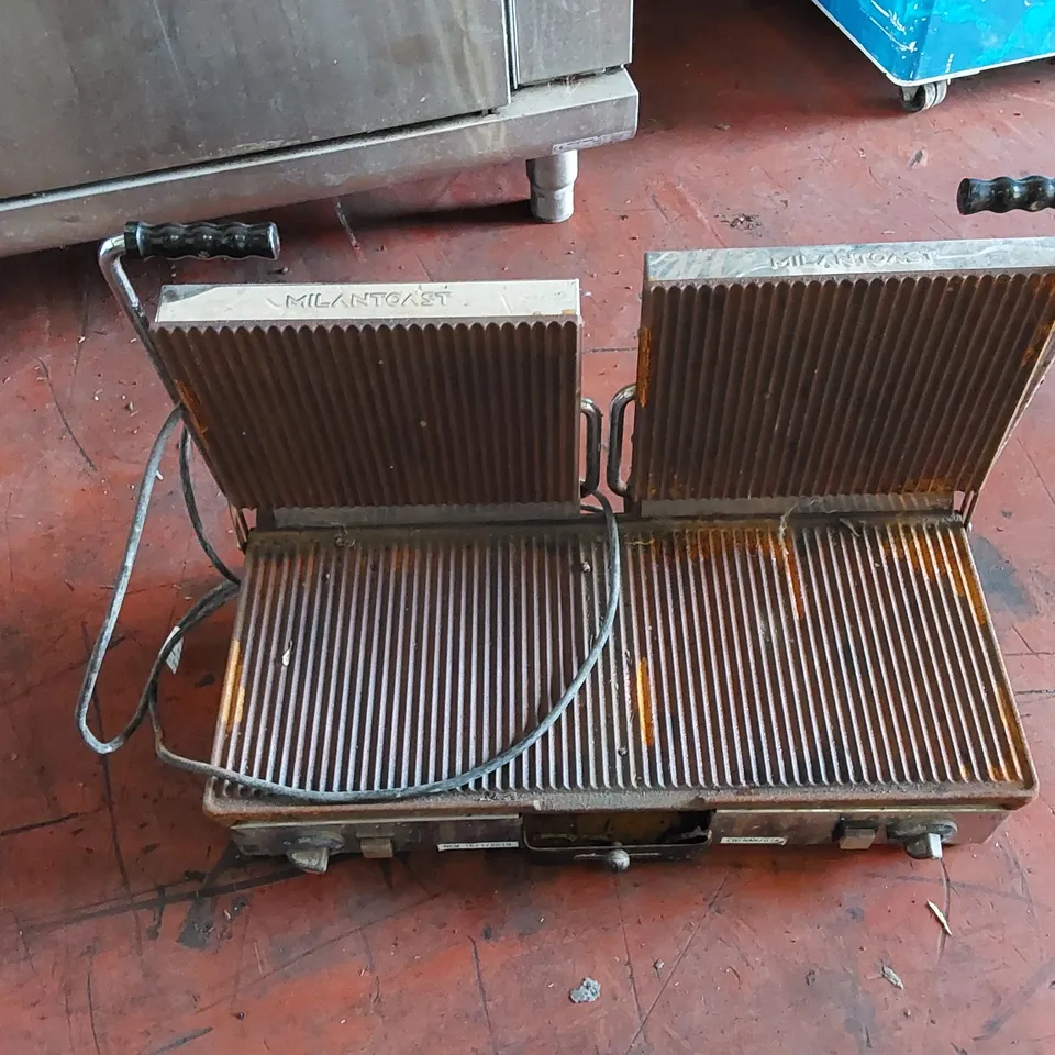 MILAN TOAST DOUBLE PANINI GRILL