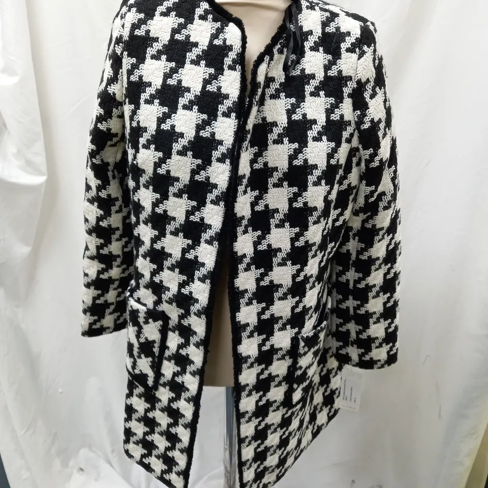 HELENE BERMAN OPEN FRONT COAT - 14
