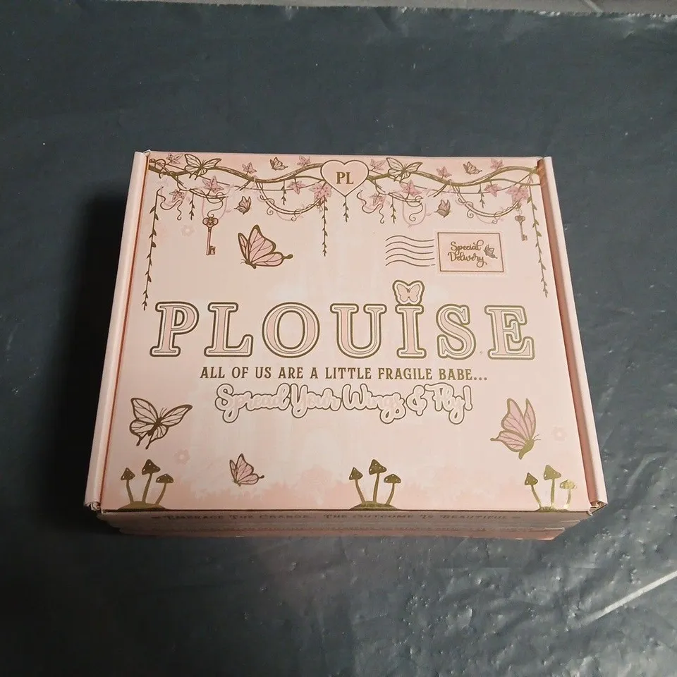 P LOUISE GIFT BOX 