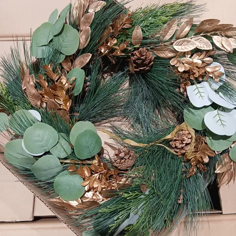 APPROXIMATELY 8 GISELA GRAHAM LONDON CHRISTMAS WREATH WITH PINE CONES, GREENERY & GOLD FOLIAGE
