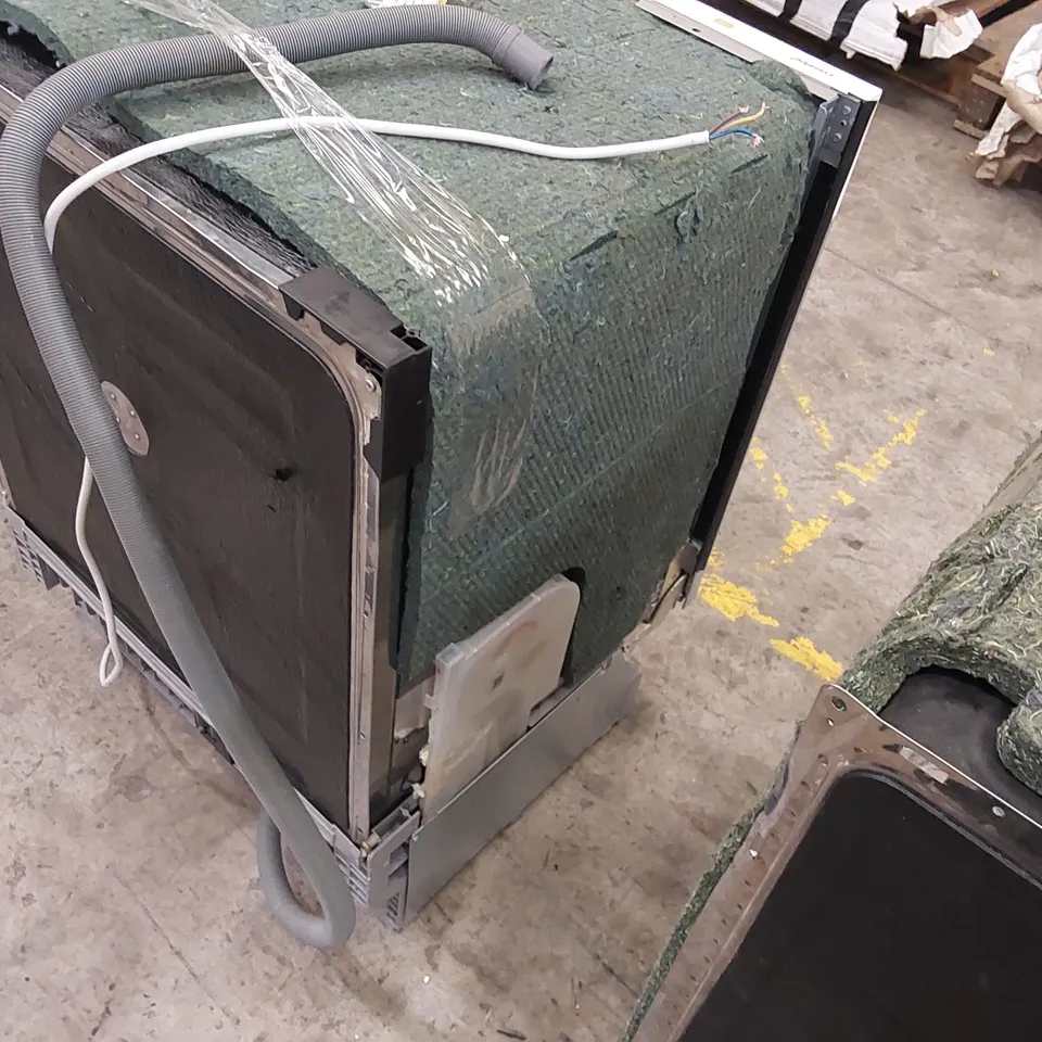 COMFEE' KWH-BD1215P-W FULLY INTEGRATED DISHWASHER WITH 12 PLACE SETTINGS, CLOUD WASH, EXTRA DRYING, BUILT-IN DISHWASHER WITH DELAY START, QUICK WASH 