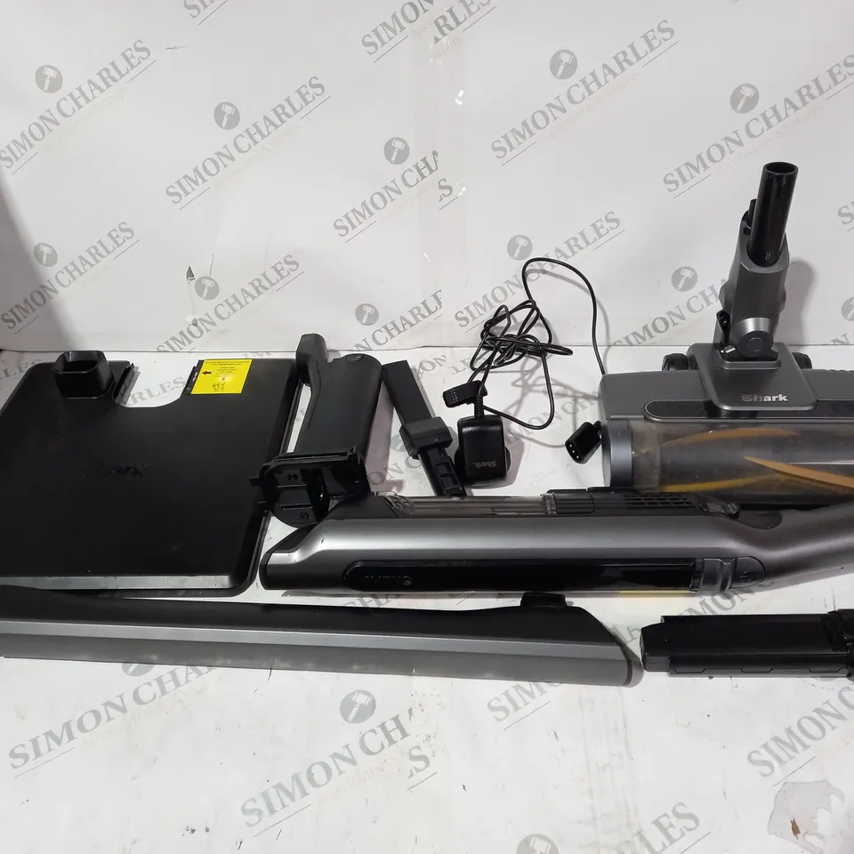 SHARK WANDVAC 2-IN-1 LIGHTWEIGHT CORDLESS HANDHELD VACUUM CLEANER WV361UK